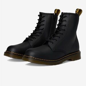 Dr. Martens Men’s size 5 Black Lace-Up Boots